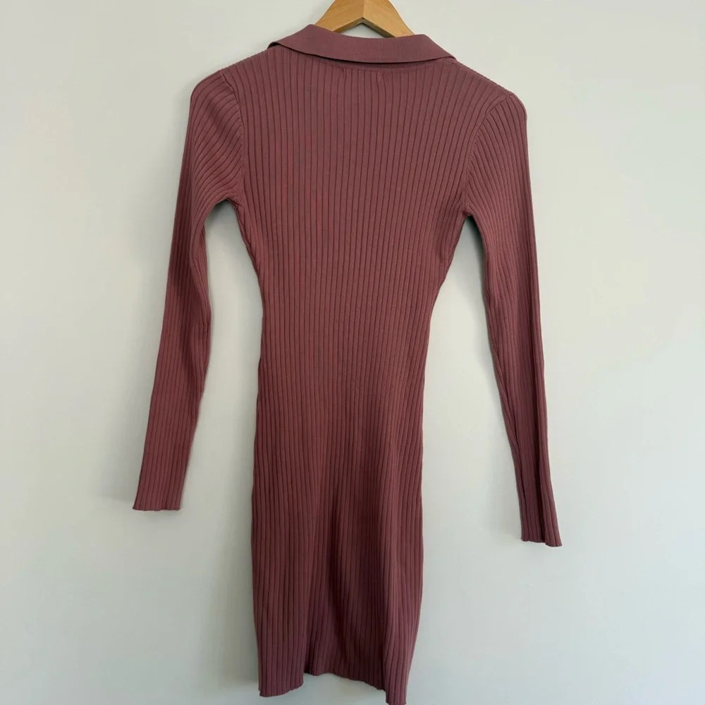 Love Tree Muave Ribbed Collared Sleeve Dress Size: Small - Picture 3 of 4